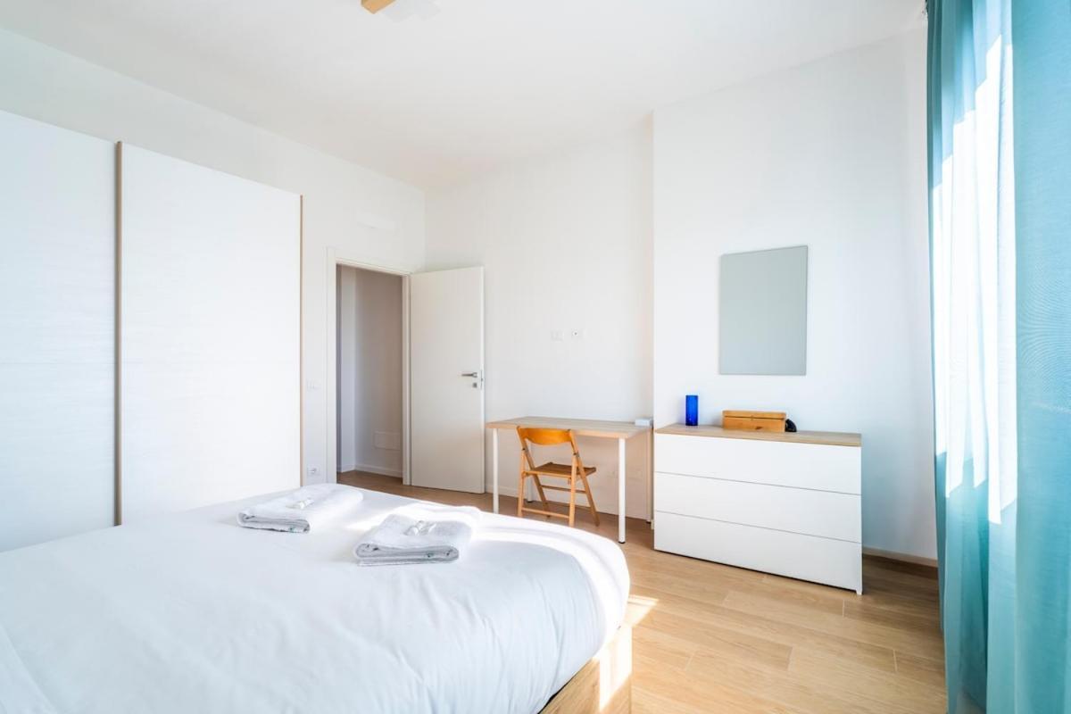 New 2Bdr - Panoramic Penthouse With Parking Space Florence Exterior photo